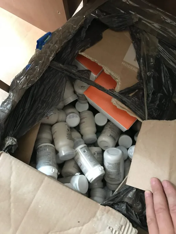 Водій рейсового автобуса незаконно віз товар через «Устилуг» (фото)