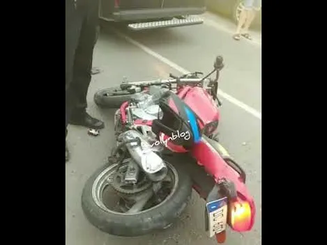 У Світязі мотоцикл на швидкості «влетів» у бус та легковик (відео)