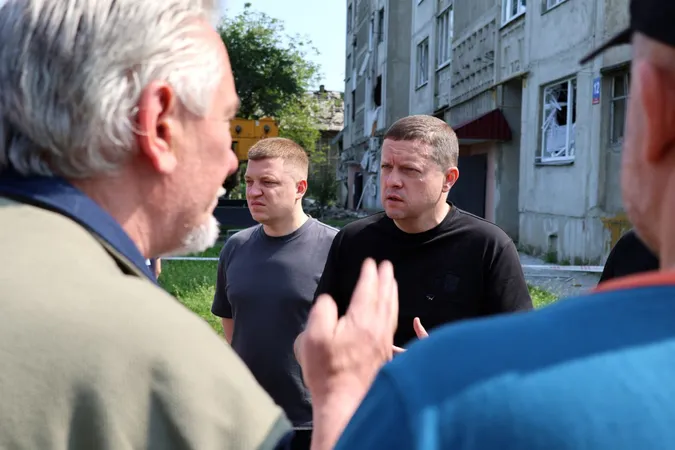 У Луцьку після жахливої нічної атаки вибило тисячі вікон