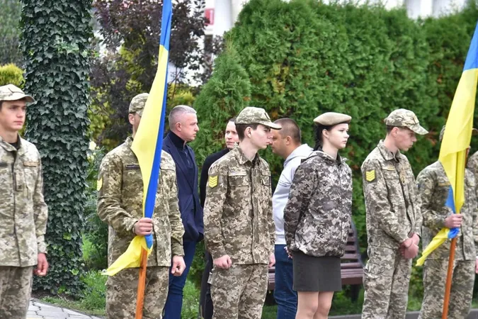 У Луцьку в останню путь провели 26-річного Захисника Дениса Жука (фото, відео)