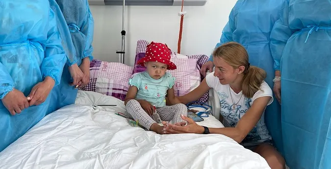 Трирічній волинянці успішно пересадили стовбурові клітини кісткового мозку (фото)
