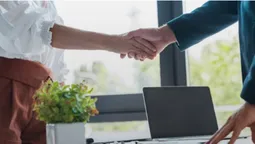Пропонують роботу і надають житло: перелік вакансій для волинян (відео)