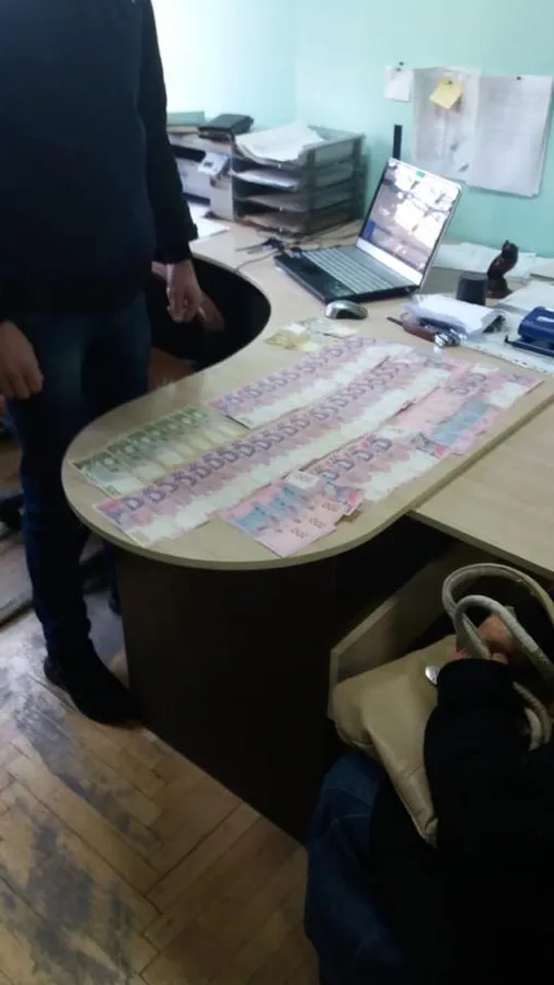 На Волині жінка намагалася підкупити прокурора