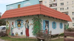 У Луцьку на трансформаторах намалювали графіті (фото) 