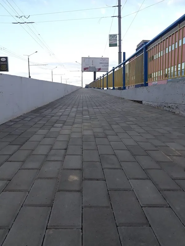 На Рівненській у Луцьку відремонтували міст (фото)
