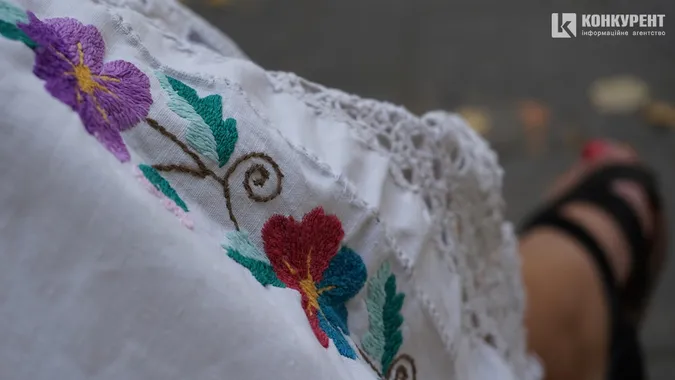 Вишиванки, сонце, діти: як Луцьк зустрів 33-ю річницю незалежності (фото)