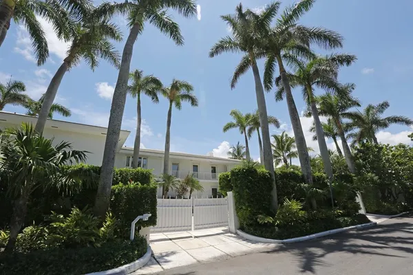 Маєток Епштейна у Палм-Біч / Фото: Miami Herald / Twitter