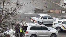 У Луцьку зупинили "шумахера", який перевищив швидкість і втікав від поліції (фото)
