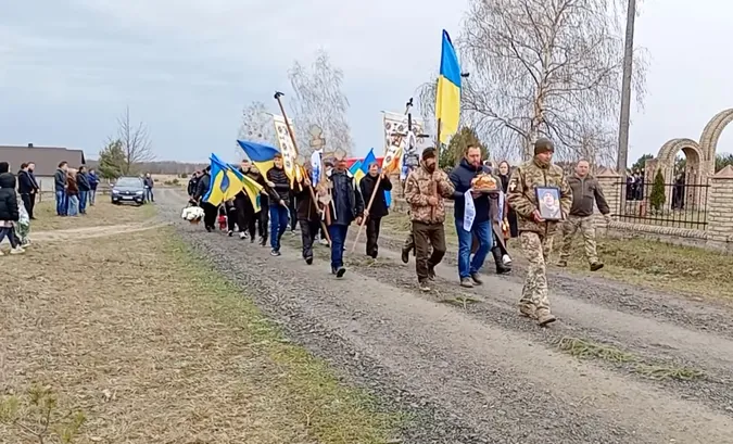 На Волині попрощалися із загиблим захисником Олександром Шкабком (відео)