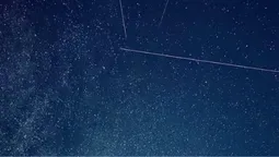 ✨У небі над Волинню зафіксували справжнє космічне шоу (фото)