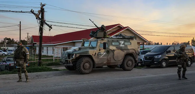 Ворог наступає в районах Сєвєродонецька і Лисичанська, блокує логістику, – Генштаб