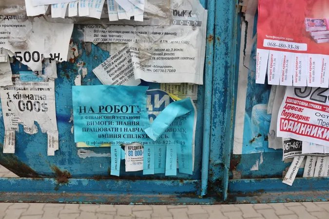 Луцьк звільнили від незаконної реклами
