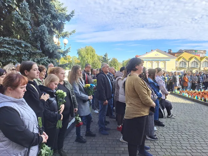 У Ковелі попрощалися із 24-річним воїном Олексієм Жалаєм (фото)