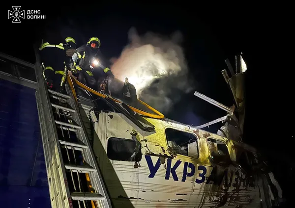 ❗️На Волині вночі через російський удар загорівся тепловоз