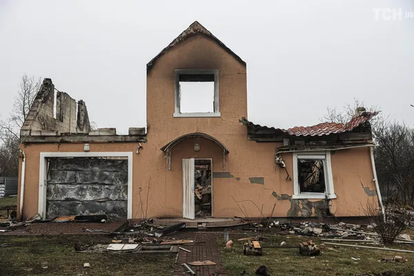 Вулиці вкриті трупами: найжахливіші кадри звірств окупантів із міст під Києвом, де була армія росії (фото18+)