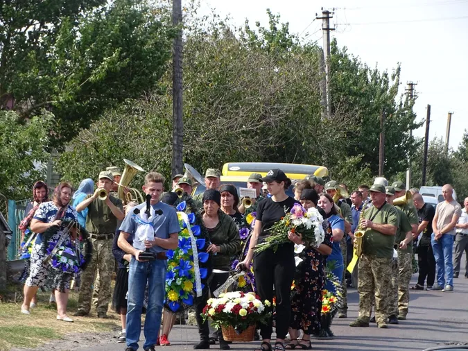 На Волині попрощалися із молодим захисником Юрієм Дарчиком (фото)
