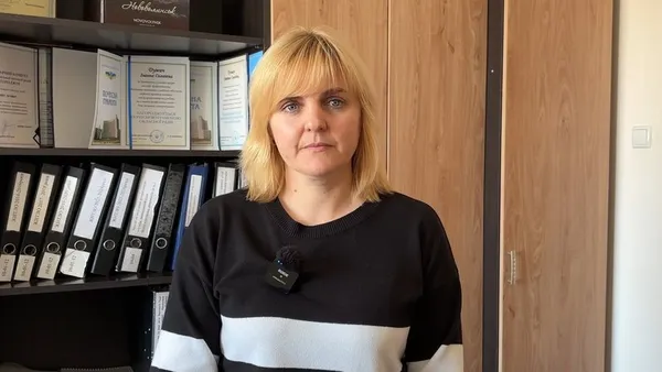 У легкому одязі й без нагляду: у Нововолинську на вулиці знайшли дворічного хлопчика