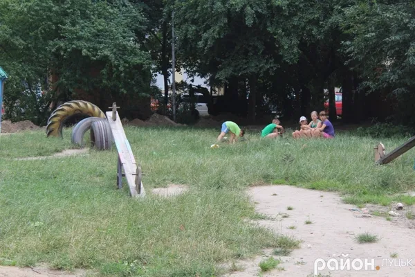 У Луцьку вперше за 36 років поремонтували вулицю (фото)
