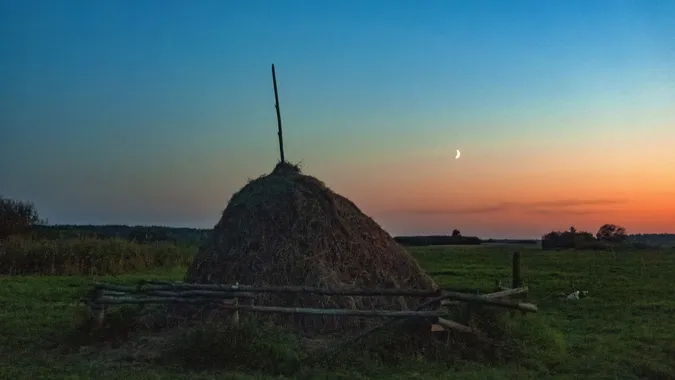 Магічний вечір на березі найдовшої річки Волині (фото)