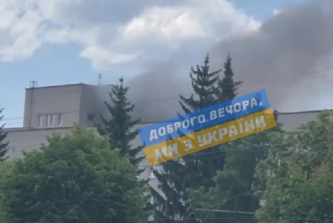 У Луцьку – пожежа на території міської лікарні (відео)