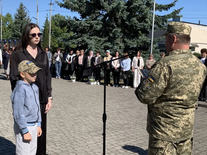 На Волині родині загиблого Героя вручили орден «За мужність» (фото)