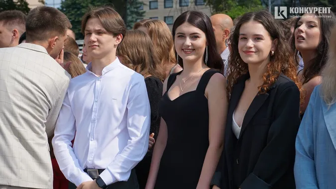 У Луцьку нагородили медалістів: як все було (дуже багато фото)