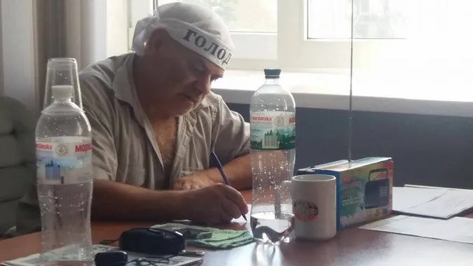 У Києві голодуючий шахтар намагався себе спалити (відео)
