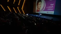 #Ти_в_себе_одна:  Маша Єфросиніна провела майстер-клас у "Промені" (фото)*