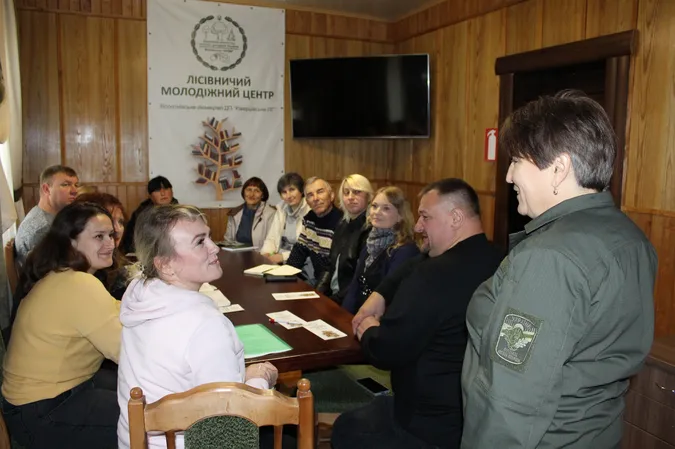 Працювати по-новому: заклади культури Підгайцівської громади змінюють вектор діяльності через війну (фото)