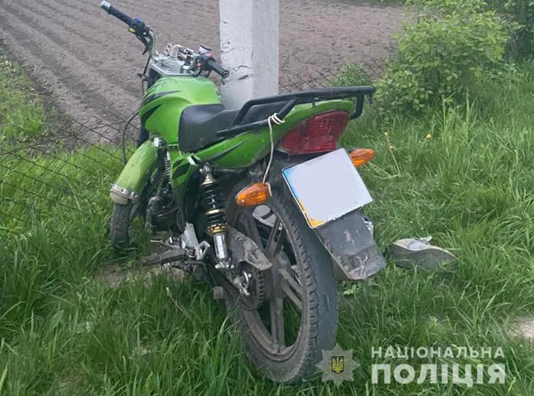 П'яний волинянин на мотоциклі протаранив стовп (фото)