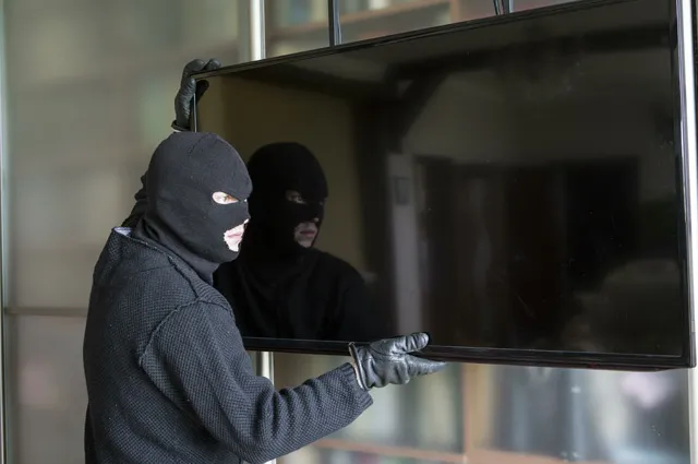 Піде в тюрму: лучанин «виніс» телевізор з готельного номеру