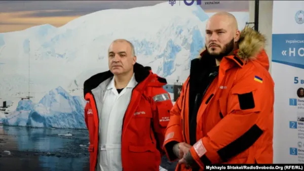 Криголам «Ноосфера» вирушив у свій перший рейс до станції «Академік Вернадський» (фото)