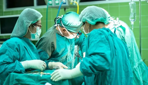 Українських бійців лікуватимуть в Японії