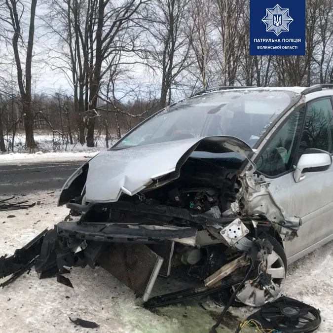 Пішла на обгін: біля Колодяжного – аварія (фото)