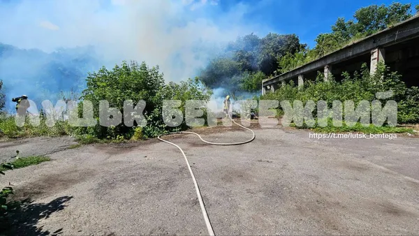 Дим було видно здалеку: у Луцьку на Львівській – пожежа (фото)