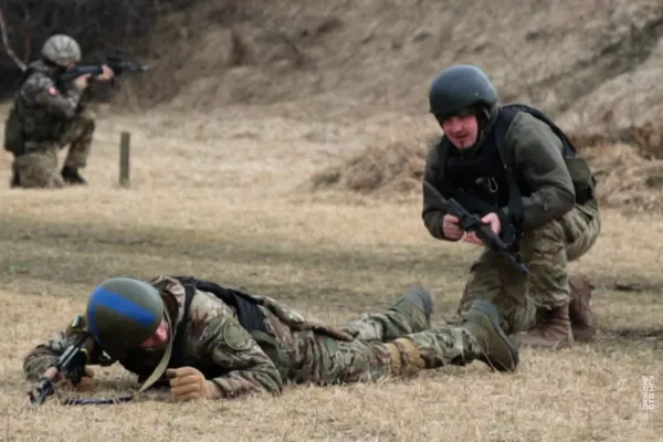 «Я прийняв рішення залишитись і прикрити побратимів»: історія волинського нацгвардійця, який пораненим продовжив бій