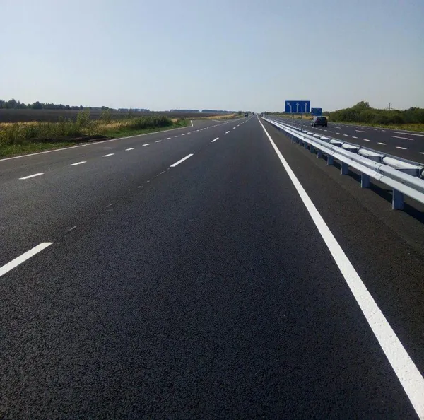 Показали, як ремонтують трасу Київ – Ковель – Ягодин (фото)