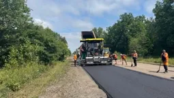 На Волині ремонтують трасу міжнародного значення між Ратне і Ковелем (фото)