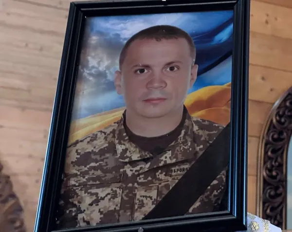 Загинув на Запорізькому напрямку: у Володимирі попрощалися з воїном Василем Солодухою