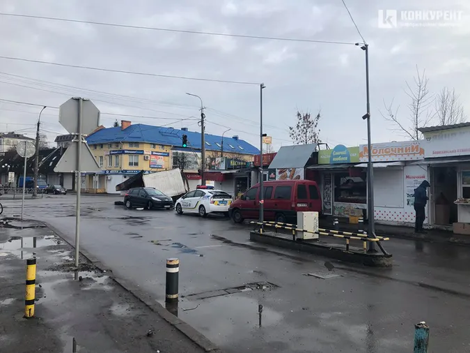 Ранок після демонтажу: що коїться на Старому ринку в Луцьку (фото)