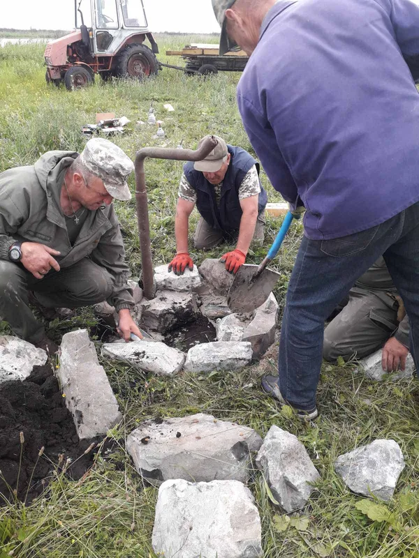 Біля волинського озера облаштували нове місце відпочинку (фото)