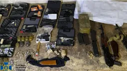 40 тисяч за АК: на Миколаївщині нейтралізували торговців зброєю (фото)