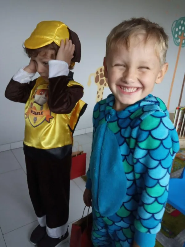 У «Mandarin Family Club» знають, як зробити, щоб іноземну знали ви і ваші діти*