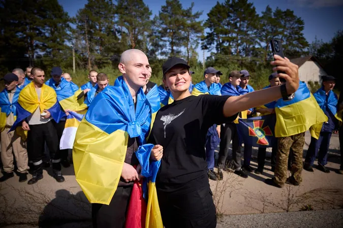 Другий обмін за два дні: з російського полону повернули 103 українців (фото)