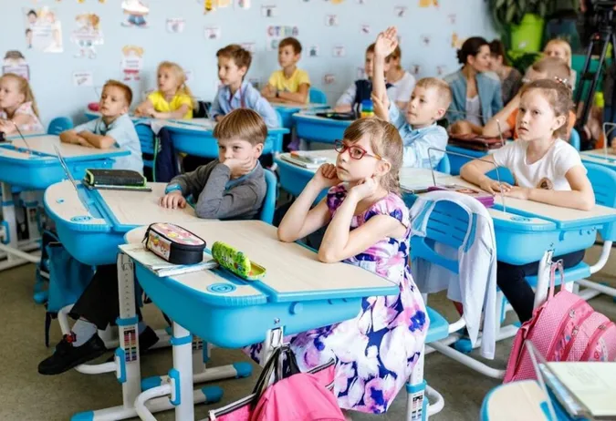 Навчальний рік 2022: скільки коштує зібрати дитину до школи
