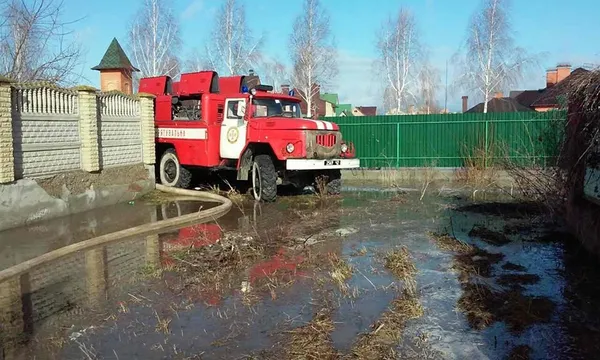 У Луцьку затопило Малоомелянівський масив (фото)