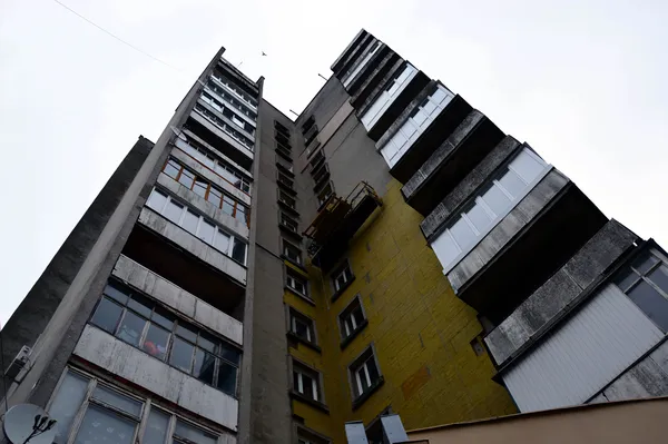 3,5 мільйона на 16 поверхів:  як у Луцьку модернізовують «Центральну Вежу» (фото)