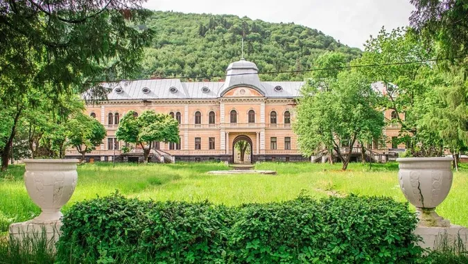 На Львівщині відкриють для туристів знаменитий палац XIX століття (фото)