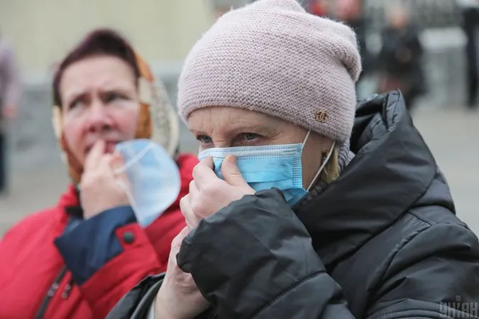 COVID-19 в Україні: за добу зафіксовано 5 276 нових випадків захворювання