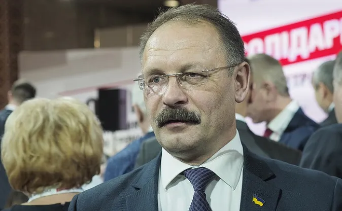 «Путін – х*йло» та Яценюка за «цимбали»: чим прославився загиблий на фронті екснардеп Олег Барна (відео)